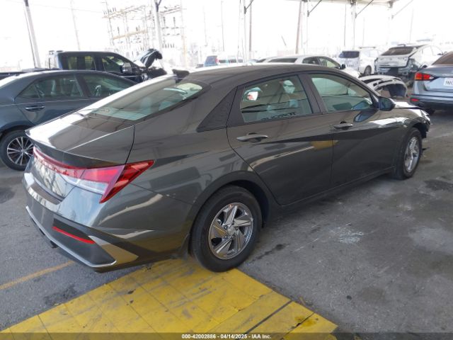 KMHLL4DG6SU934111 Hyundai ELANTRA SE