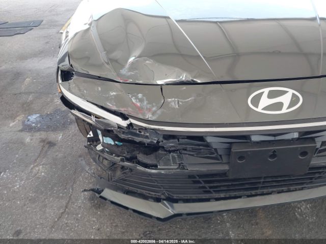KMHLL4DG6SU934111 Hyundai ELANTRA SE