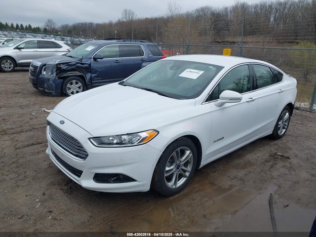 3FA6P0RU0GR397687 Ford Fusion Hybrid Titanium