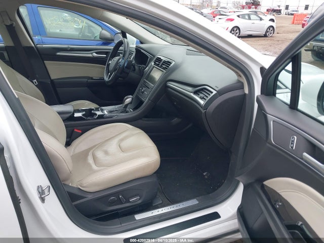 3FA6P0RU0GR397687 Ford Fusion Hybrid Titanium