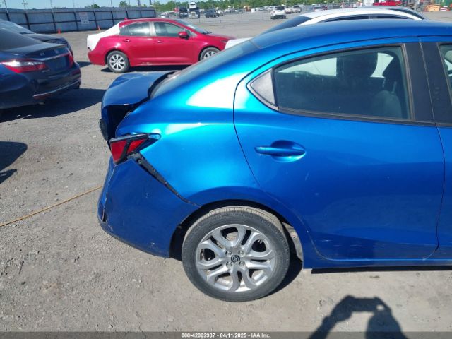 3MYDLBZV9GY114065 Scion IA