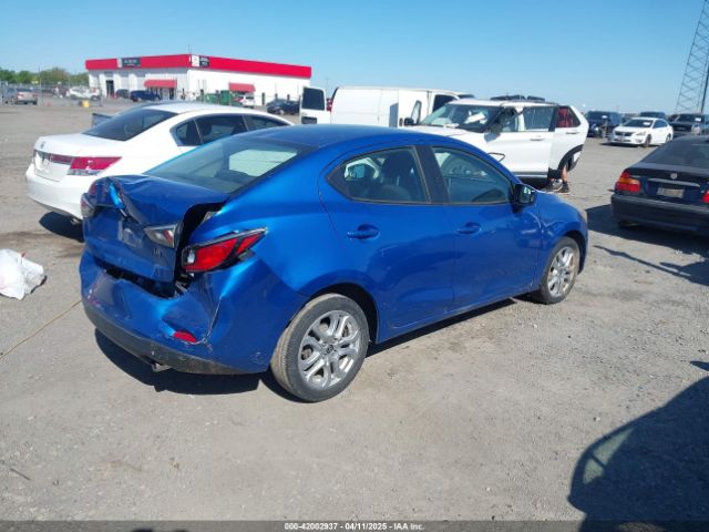 3MYDLBZV9GY114065 Scion IA