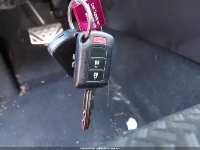 JA4ATVAA2NZ028668 Mitsubishi Eclipse Cross Le S-awc