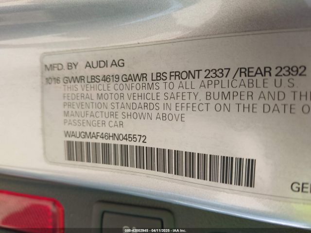 2017 AUDI A4 WAUGMAF46HN045572 Photo 8
