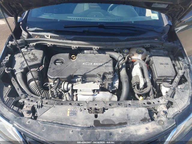 1G1BE5SM4H7180196 Chevrolet Cruze Lt Auto