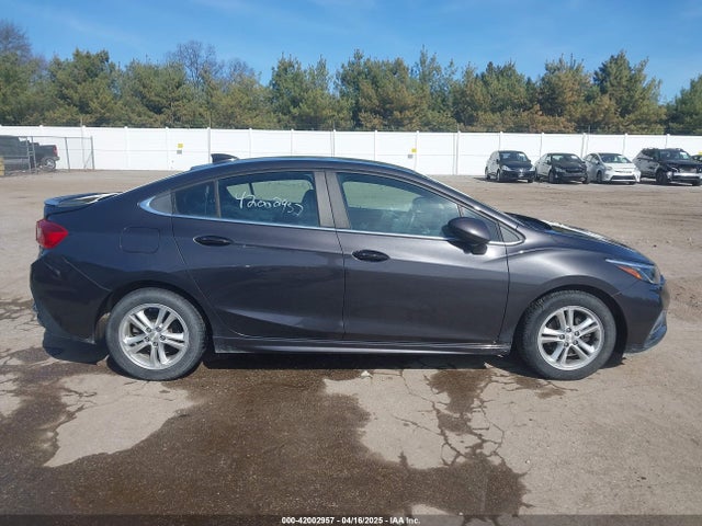 1G1BE5SM4H7180196 Chevrolet Cruze Lt Auto