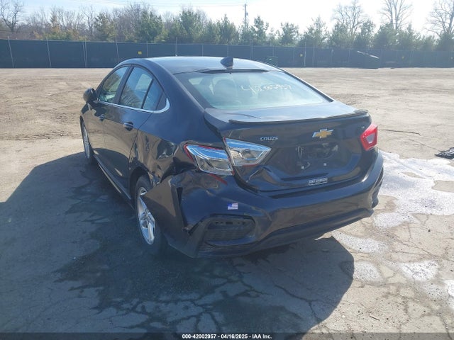 1G1BE5SM4H7180196 Chevrolet Cruze Lt Auto