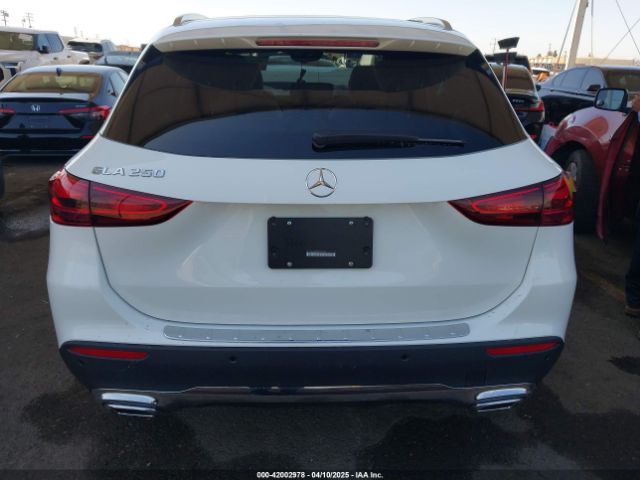 W1N4N4GB9SJ623740 Mercedes-Benz GLA 250