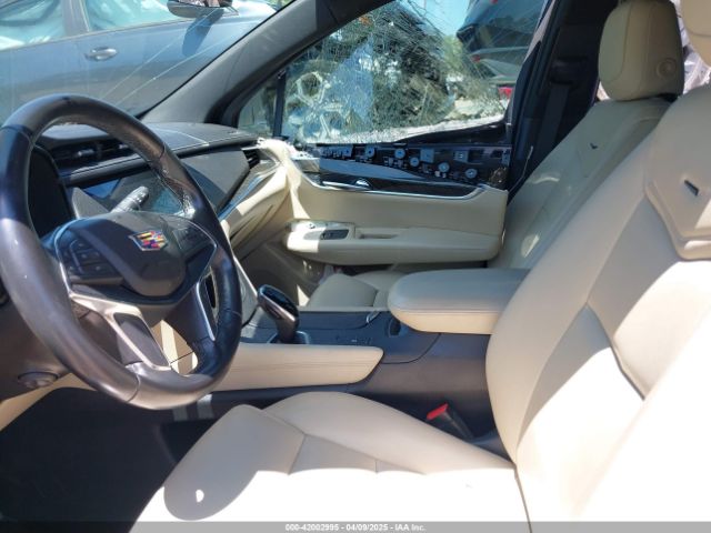 1GYKNARS1KZ235083 Cadillac Xt5 Standard