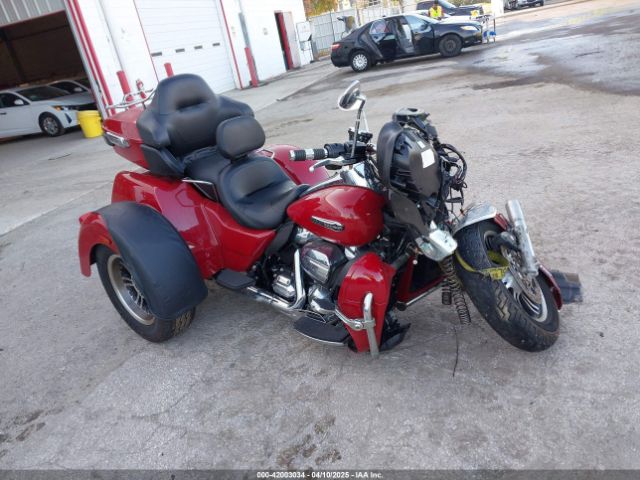 2022 HARLEY-DAVIDSON FLHTCUTG 1HD1MAF13NB856028