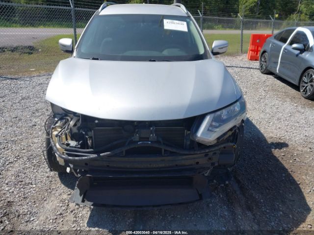 KNMAT2MT6JP563980 Nissan ROGUE SV