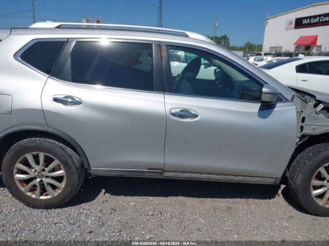 KNMAT2MT6JP563980 Nissan ROGUE SV