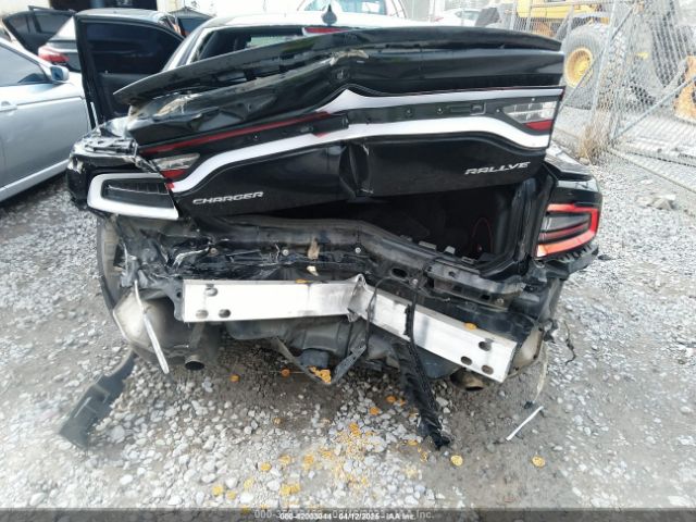 2C3CDXHG1FH907277 Dodge Charger Sxt