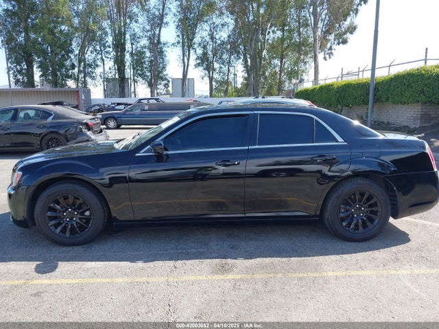 Chrysler 300 2014 2C3CCAAG9EH264914 Image 14