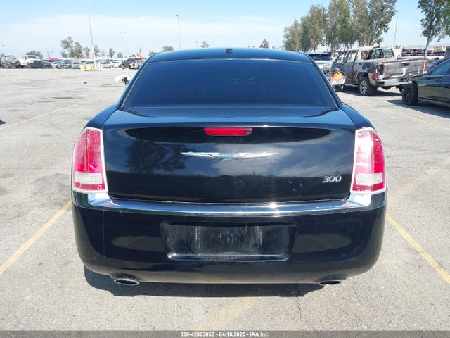 Chrysler 300 2014 2C3CCAAG9EH264914 Image 16
