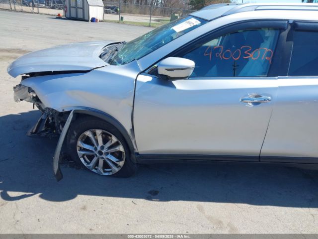 KNMAT2MV8GP654453 Nissan ROGUE SV