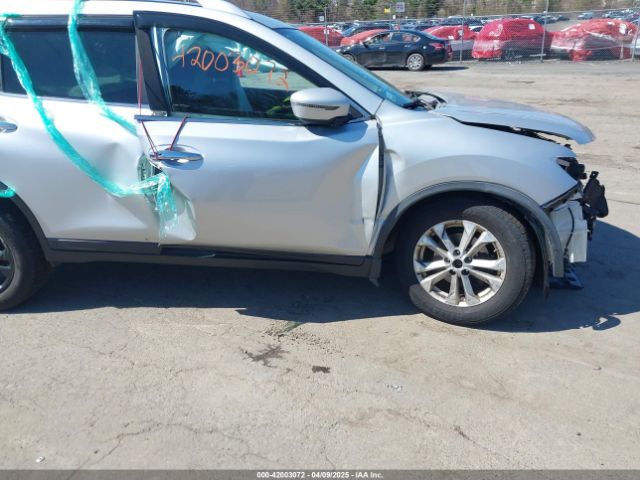 KNMAT2MV8GP654453 Nissan ROGUE SV
