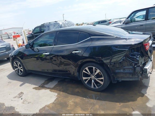 1N4AA6APXJC388408 Nissan Maxima 3.5 Sl
