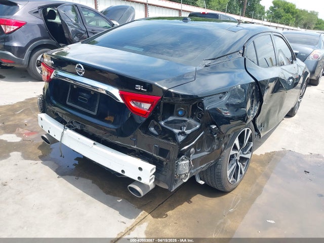 1N4AA6APXJC388408 Nissan Maxima 3.5 Sl