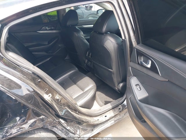 1N4AA6APXJC388408 Nissan Maxima 3.5 Sl