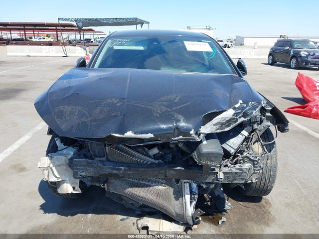 KMHD84LF4KU742734 Hyundai ELANTRA SEL