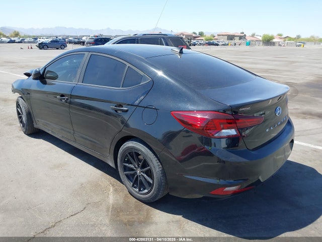 KMHD84LF4KU742734 Hyundai ELANTRA SEL