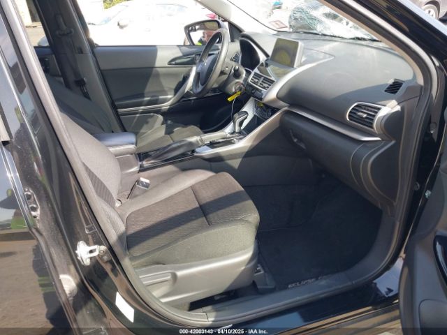 2019 MITSUBISHI ECLIPSE CROSS JA4AT4AA8KZ002985 Photo 4