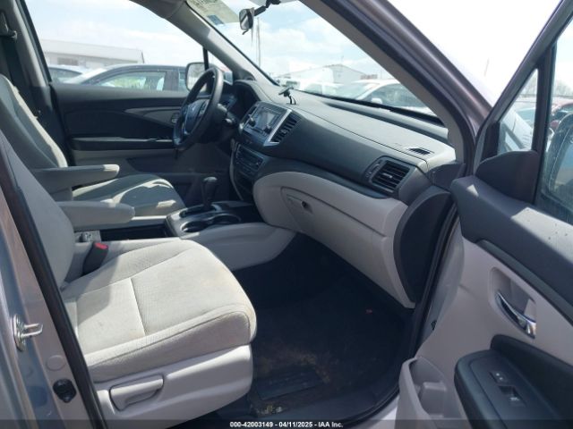 5FNYF6H17GB086601 Honda PILOT LX