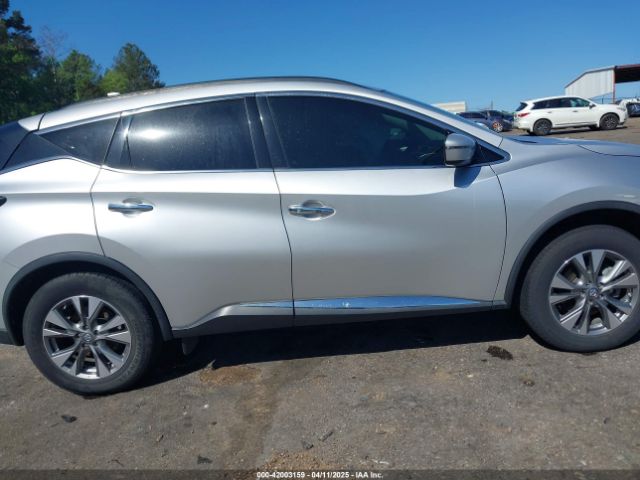 5N1AZ2MGXJN191018 Nissan MURANO SV