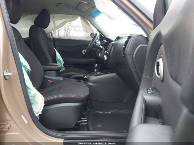 KNDJN2A27G7245106 KIA Soul !