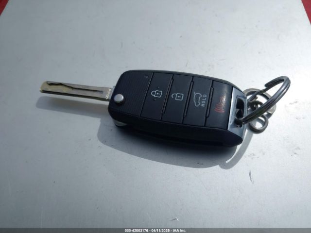KNDJN2A27H7445047 KIA Soul