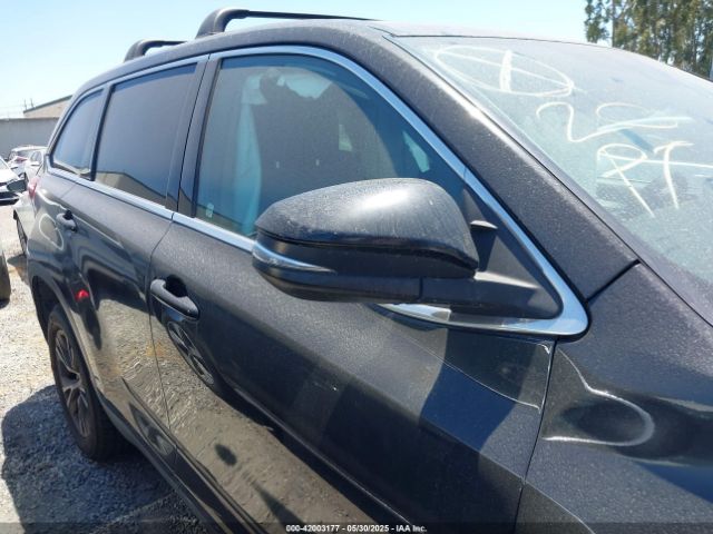 5TDZZRFH2KS300573 Toyota Highlander Le Plus