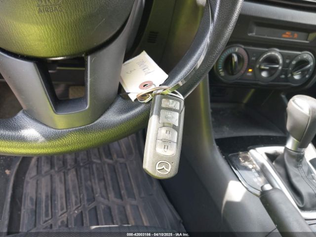 JM1BM1T71G1335980 Mazda Mazda3 I Sport