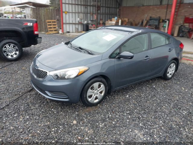 KNAFK4A69G5560835 KIA FORTE LX