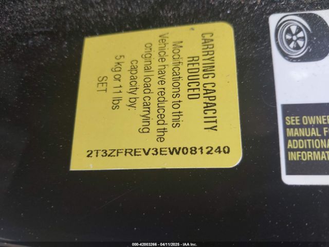 2T3ZFREV3EW081240 Toyota RAV4 LE