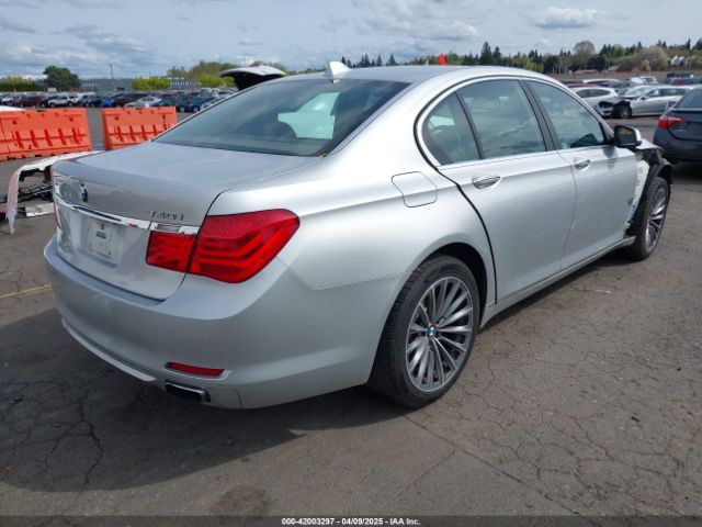 2011 BMW 740I WBAKA4C53BC612440 Photo 3