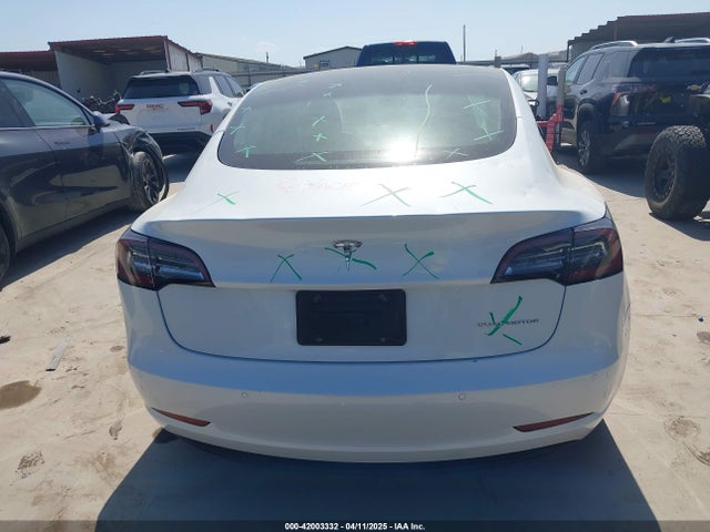 Tesla 2021 2021 5YJ3E1EB3MF928214 Image 16