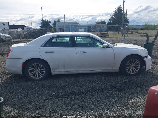 Chrysler 2016 2016 2C3CCAEG5GH252613 Image 13