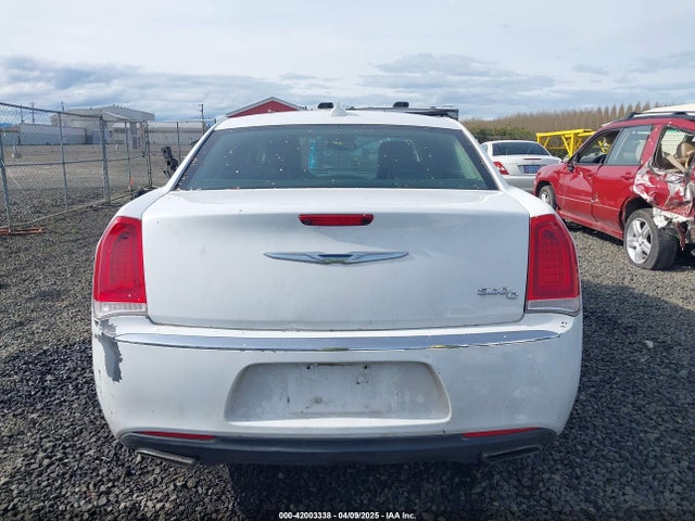 Chrysler 2016 2016 2C3CCAEG5GH252613 Image 16