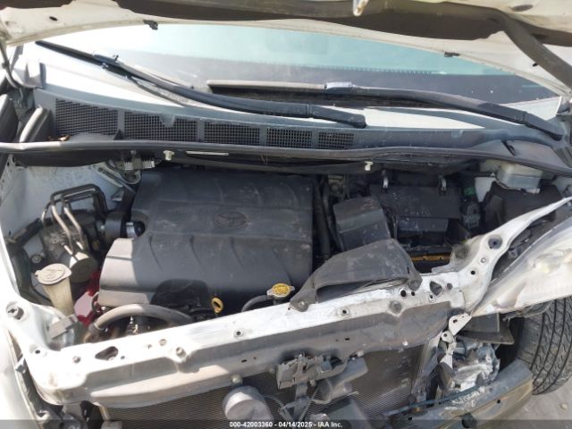 5TDYK3DC7ES461445 Toyota Sienna Xle V6 8 Passenger