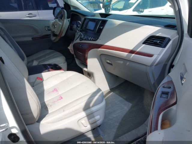 5TDYK3DC7ES461445 Toyota Sienna Xle V6 8 Passenger