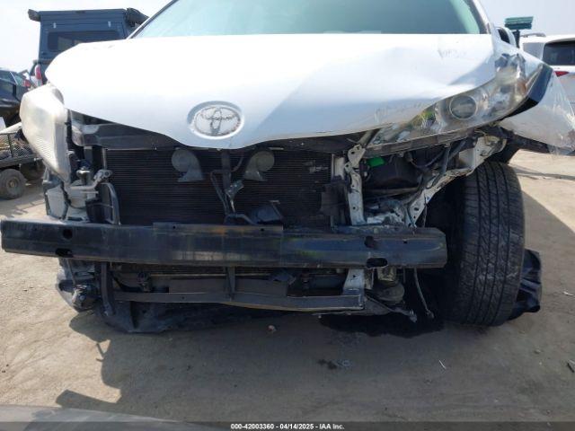 5TDYK3DC7ES461445 Toyota Sienna Xle V6 8 Passenger