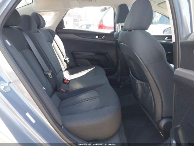 5XXG14J26MG057794 KIA K5 LXS
