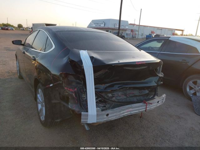 2016 CHRYSLER 200 1C3CCCFB0GN195422 Photo 2