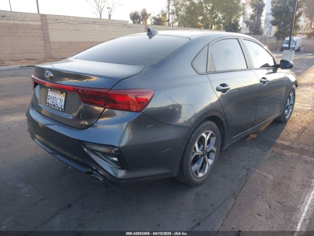 3KPF24AD4ME399523 KIA Forte Lxs