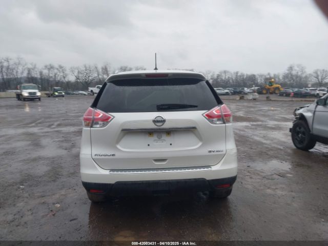 KNMAT2MV4FP531067 Nissan ROGUE SV