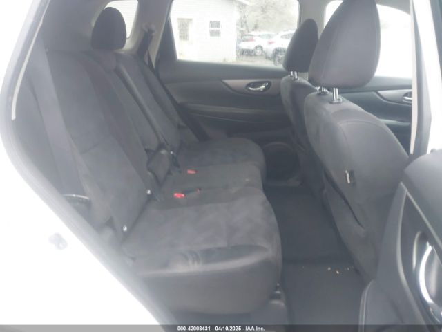 KNMAT2MV4FP531067 Nissan ROGUE SV