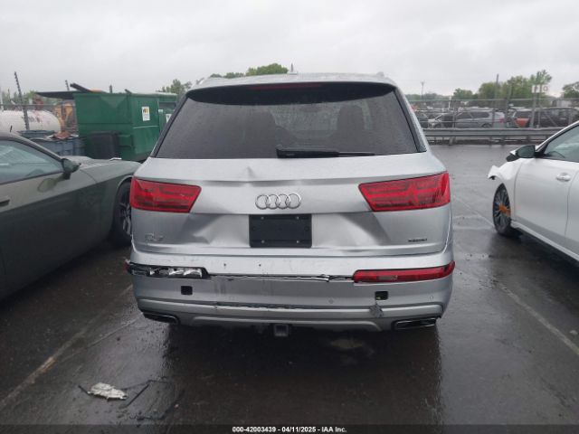 WA1LHAF75JD043432 Audi Q7 2.0t Premium