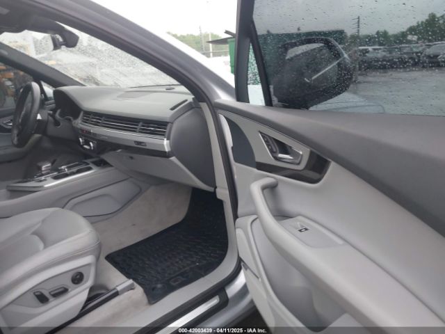 WA1LHAF75JD043432 Audi Q7 2.0t Premium