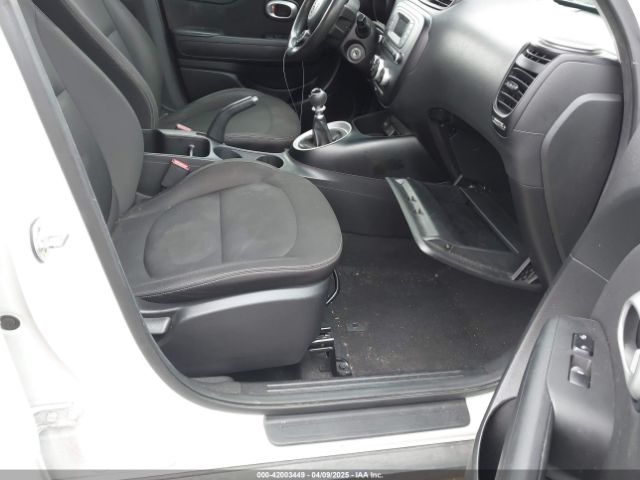 KNDJN2A28G7849764 KIA Soul